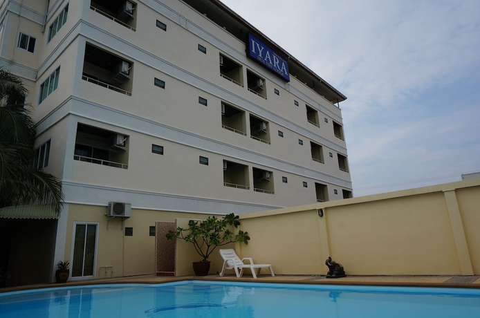 Imagen de la piscina del Hotel Iyara Hua Hin Lodge. Foto 17