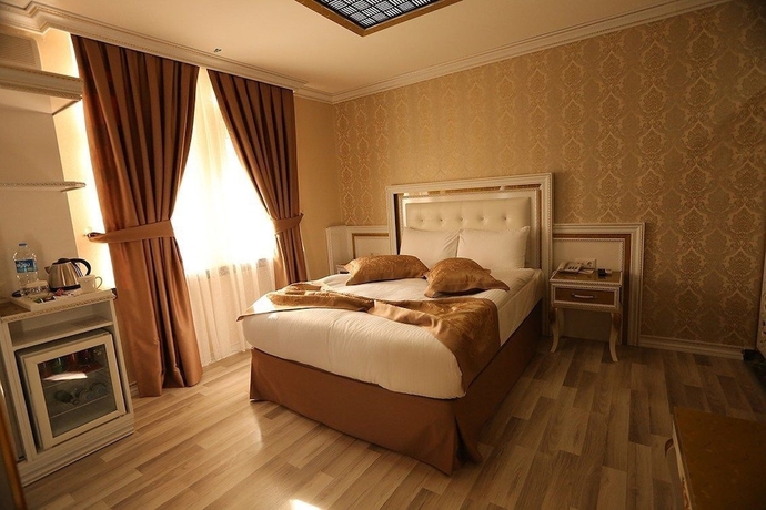 Imagen de la habitación del Hotel Iyaspark Otel. Foto 10