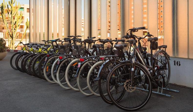 Imagen general del Hotel Izán Cavanna. Foto 9