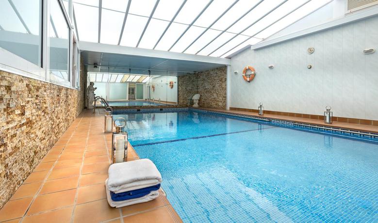 Imagen general del Hotel Izán Cavanna. Foto 11