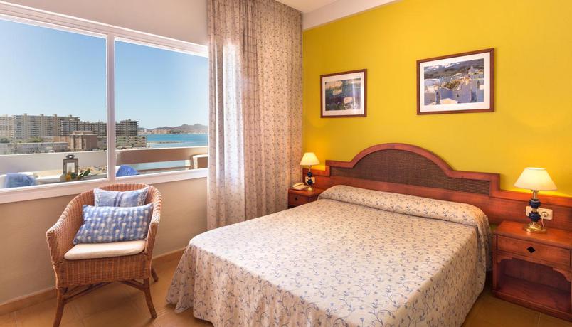 Imagen general del Hotel Izán Cavanna. Foto 17