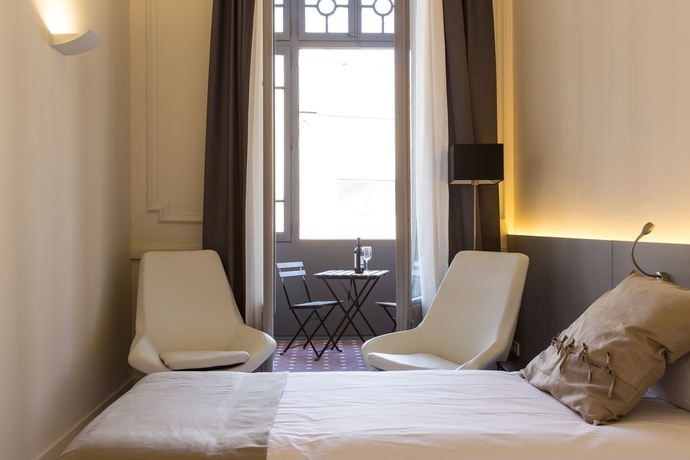 Imagen de la habitación del Hotel Izaila Plaza Catalunya. Foto 8