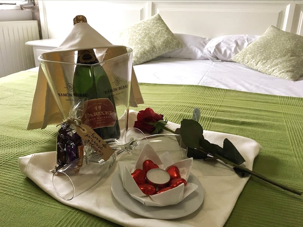 Imagen de la habitación del Hotel Izalde. Foto 14