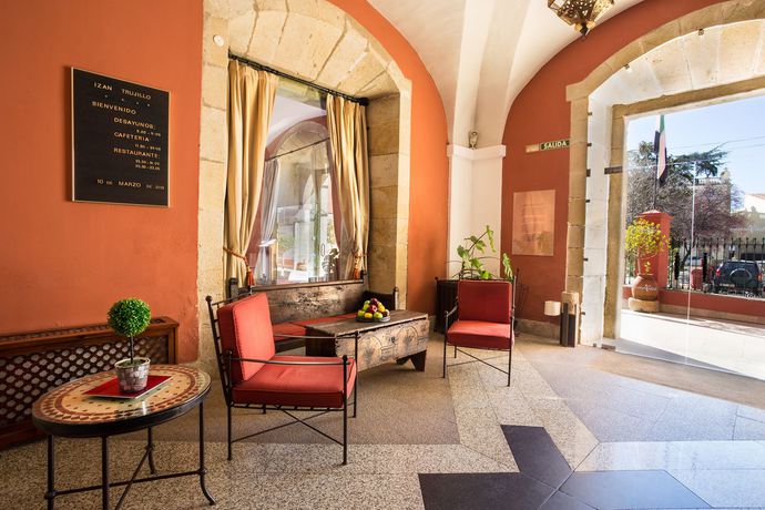 Imagen general del Hotel Izan Trujillo. Foto 7