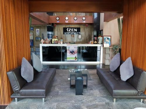 Imagen general del Hotel Izen Budget Hotel and Residence. Foto 4