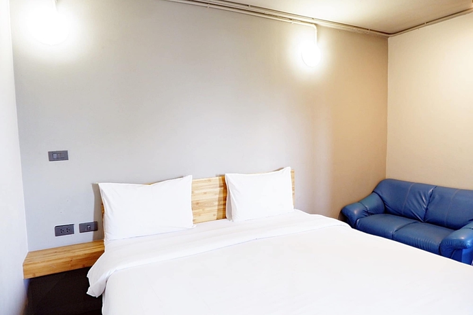 Imagen de la habitación del Hotel Izen Plus Budget And Residences. Foto 2