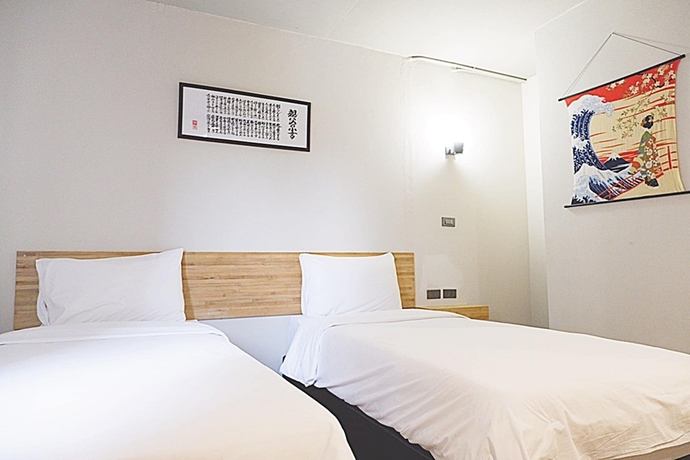 Imagen de la habitación del Hotel Izen Plus Budget And Residences. Foto 8