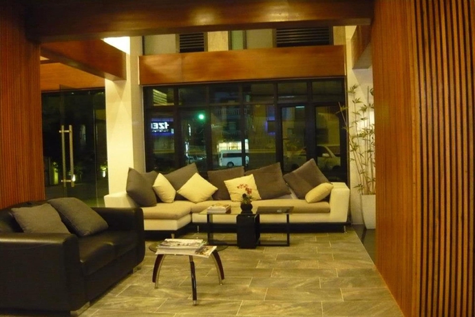Imagen de los interiores del Hotel Izen Pure Budget And Residences. Foto 18