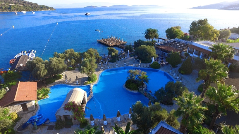 Imagen general del Hotel Izer Beach Club - All Inclusive. Foto 1