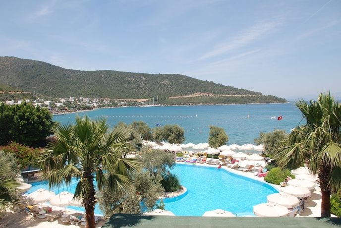 Imagen de la piscina del Hotel Izer Beach Club - All Inclusive. Foto 17