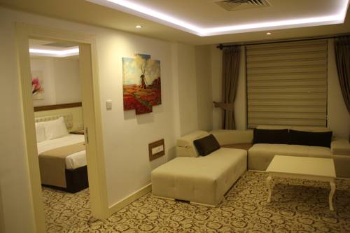 Imagen de la habitación del Hotel Izgi Turhan. Foto 4