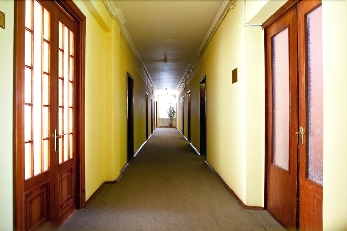 Imagen de los interiores del Hotel Izhora. Foto 17