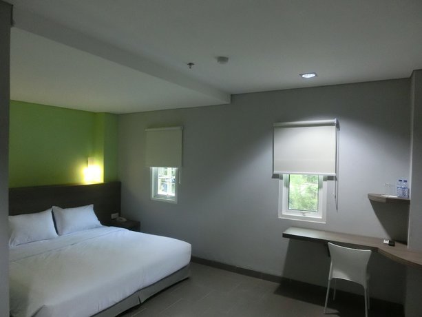 Imagen de la habitación del Hotel Izis. Foto 8