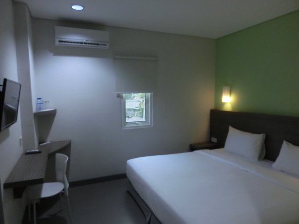 Imagen de la habitación del Hotel Izis. Foto 9