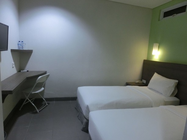 Imagen de la habitación del Hotel Izis. Foto 10