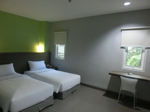 Imagen de la habitación del Hotel Izis. Foto 12