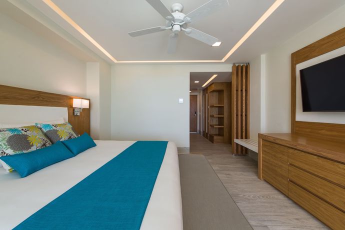 Imagen de la habitación del Hotel Izla Beach Front. Foto 4