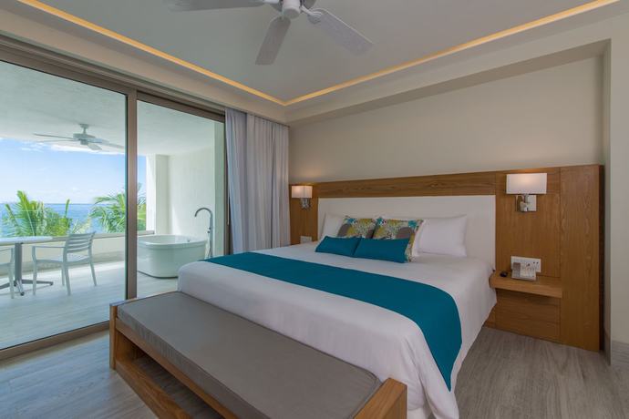 Imagen de la habitación del Hotel Izla Beach Front. Foto 6