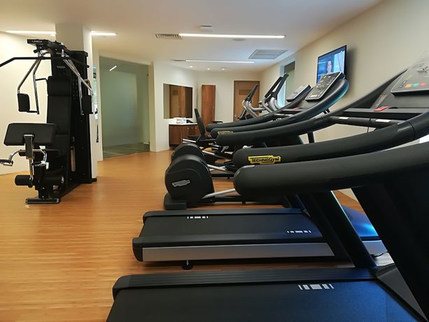 Imagen de los interiores del Hotel Izla Beach Front. Foto 14