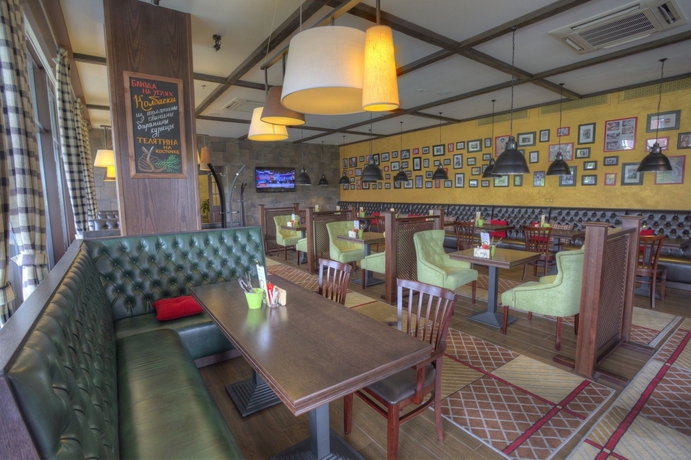 Imagen del bar/restaurante del Hotel Izmailovo Alfa. Foto 7