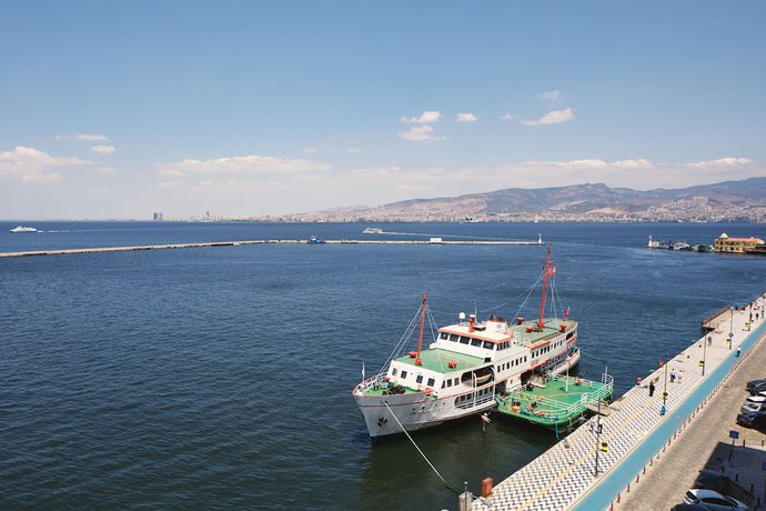 Imagen de la habitación del Hotel Izmir Marriott. Foto 11