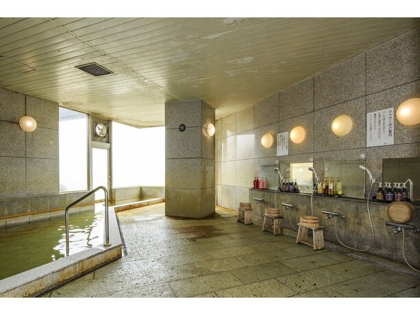 Imagen general del Hotel Izu Azuma. Foto 15