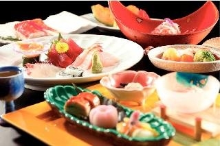 Imagen del bar/restaurante del Hotel Izu Nagaoka Tenbo. Foto 3