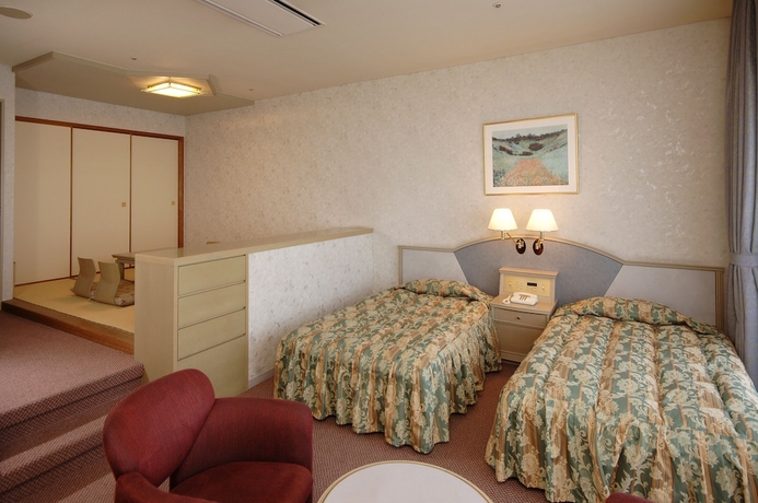 Imagen de la habitación del Hotel Izumigo Altia Toba. Foto 12