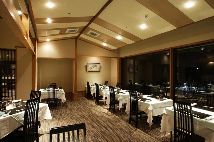 Imagen del bar/restaurante del Hotel Izumigo Ambient Izukogen Cottage. Foto 3