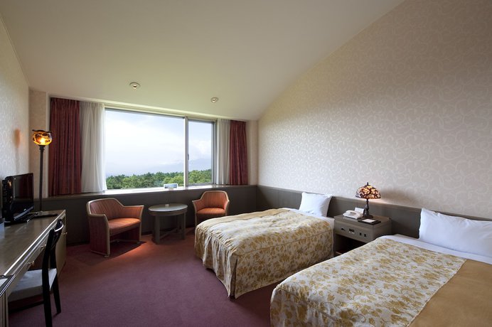 Imagen de la habitación del Hotel Izumigo Kiyosato Kogen. Foto 11