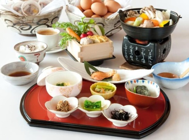 Imagen del bar/restaurante del Hotel Izumigo Kiyosato Kogen. Foto 8