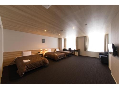 Imagen de la habitación del Hotel Izumisano Center. Foto 8