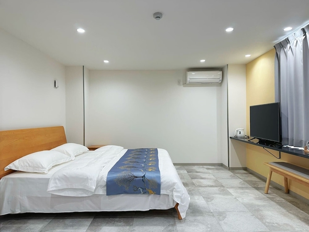 Imagen de la habitación del Hotel Izumisano Home. Foto 8