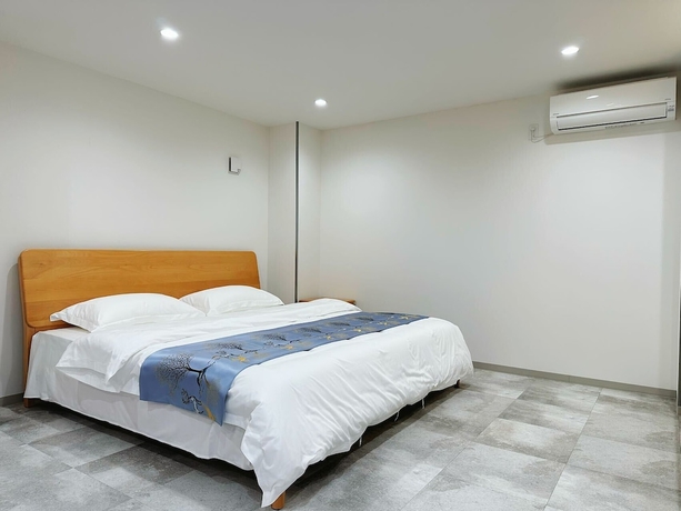 Imagen de la habitación del Hotel Izumisano Home. Foto 13
