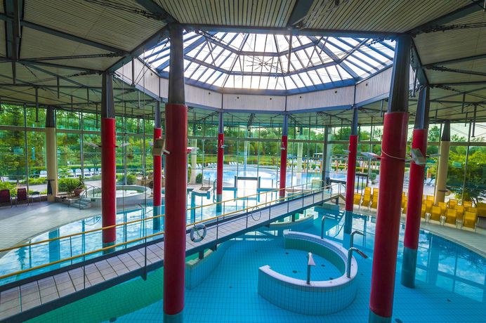Imagen de la piscina del Hotel Izvir - Savas and Resorts. Foto 19