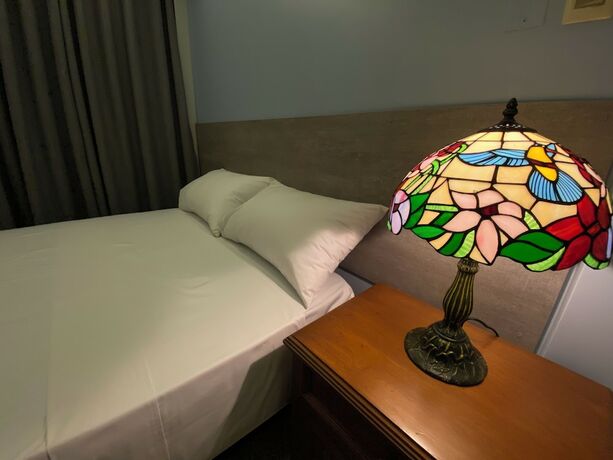 Imagen de la habitación del Hotel Izza. Foto 11