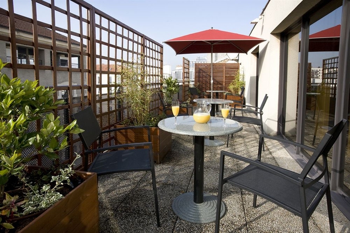 Imagen de los exteriores del Hotel Izzy By Happyculture. Foto 14