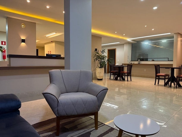 Imagen de los interiores del Hotel Izzy. Foto 15