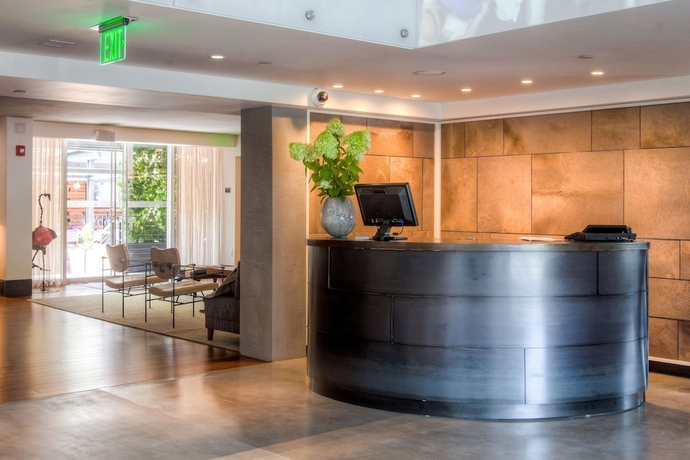 Imagen de los interiores del Hotel J House Greenwich. Foto 14