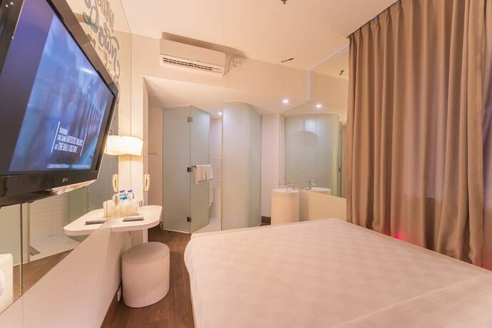 Imagen general del Hotel J Icon Hip. Foto 5