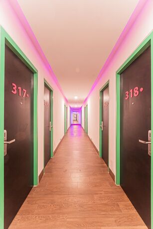 Imagen general del Hotel J Icon Hip. Foto 8
