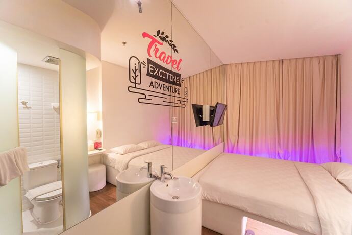 Imagen general del Hotel J Icon Hip. Foto 15