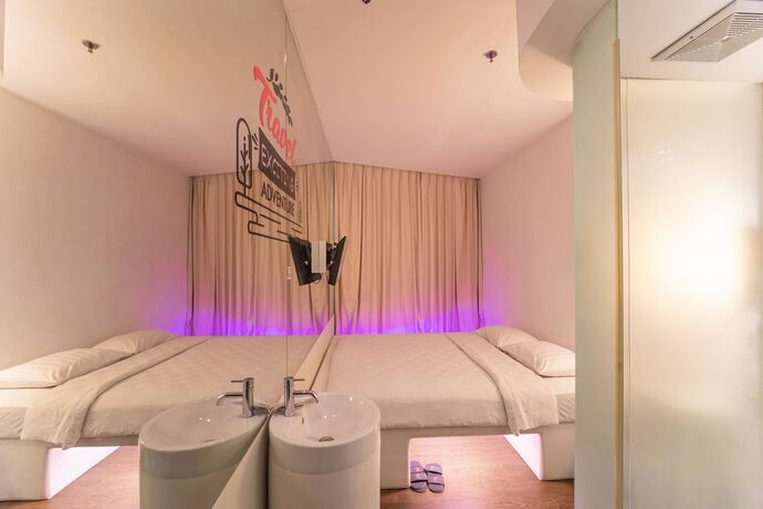 Imagen de la habitación del Hotel J Icon Hip. Foto 38