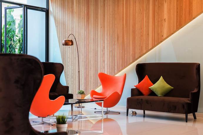 Imagen de los interiores del Hotel J Inspired Pattaya. Foto 17