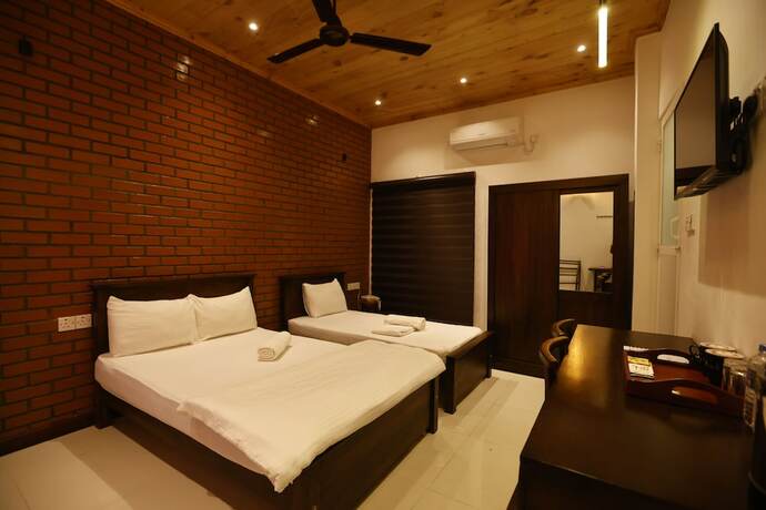 Imagen de la habitación del Hotel J, Jaffna. Foto 19