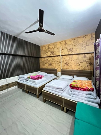 Imagen de la habitación del Hotel J M S Guest House. Foto 7