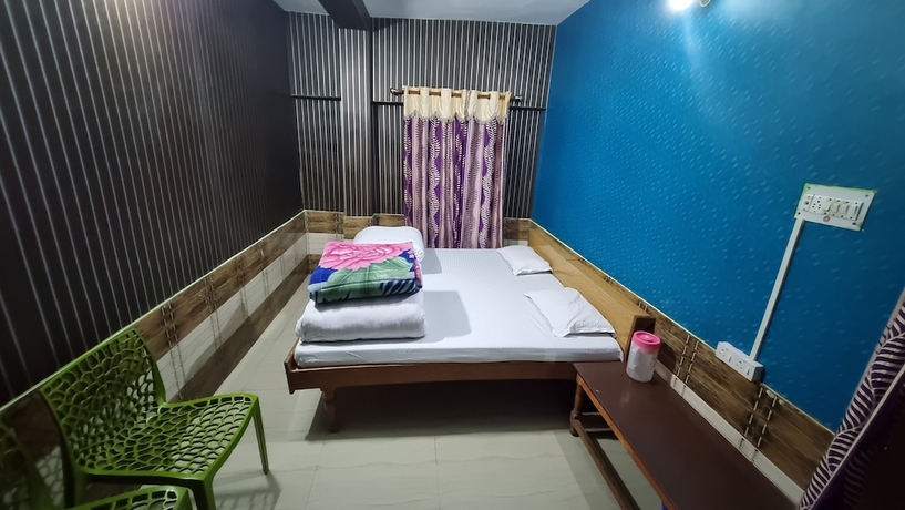 Imagen de la habitación del Hotel J M S Guest House. Foto 11