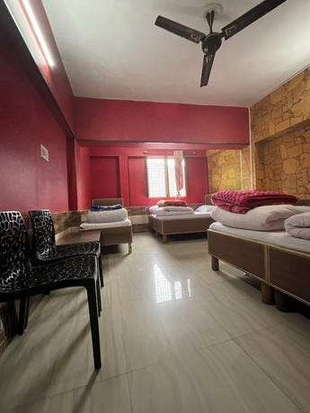 Imagen de la habitación del Hotel J M S Guest House. Foto 14