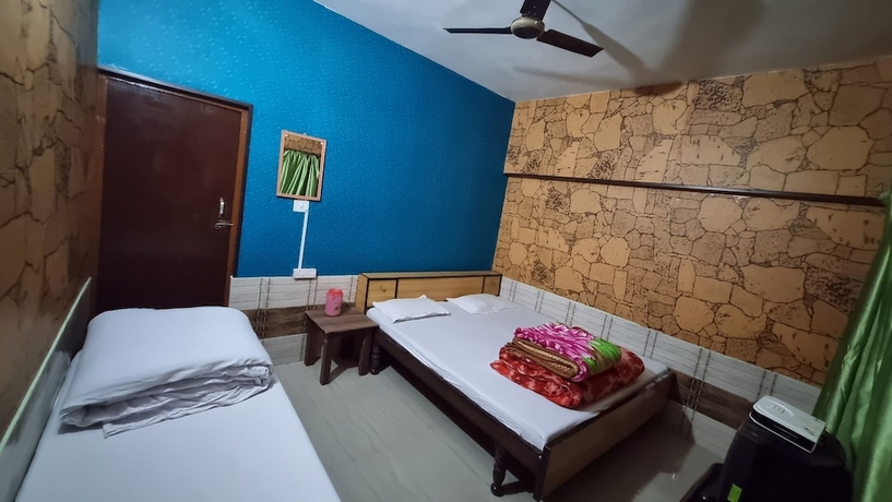 Imagen de la habitación del Hotel J M S Guest House. Foto 15