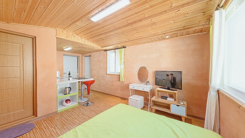 Imagen de la habitación del Hotel J Mong. Foto 11